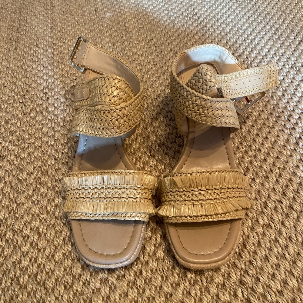Raffia summer wedge